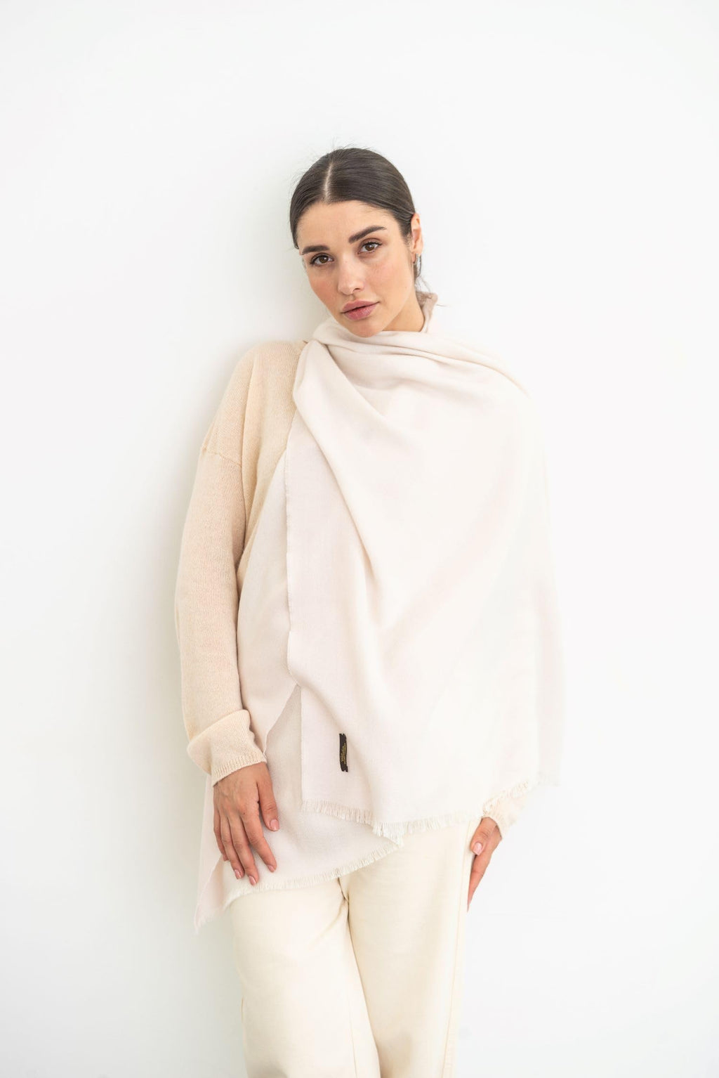 Italian Broad 70% Cashmere and 30% Silk Scarf Shawl Wrap Stole of Premium Quality Super Soft Made in Italy for Woman