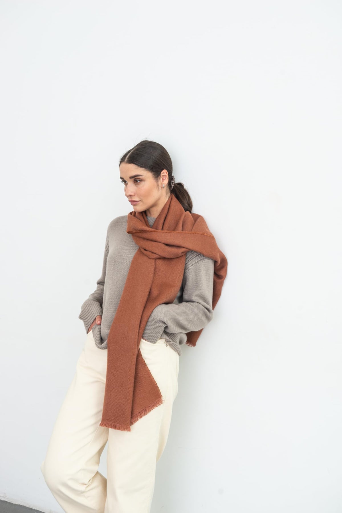 Italian Broad 70% Cashmere and 30% Silk Scarf Shawl Wrap Stole of Premium Quality Super Soft Made in Italy for Woman