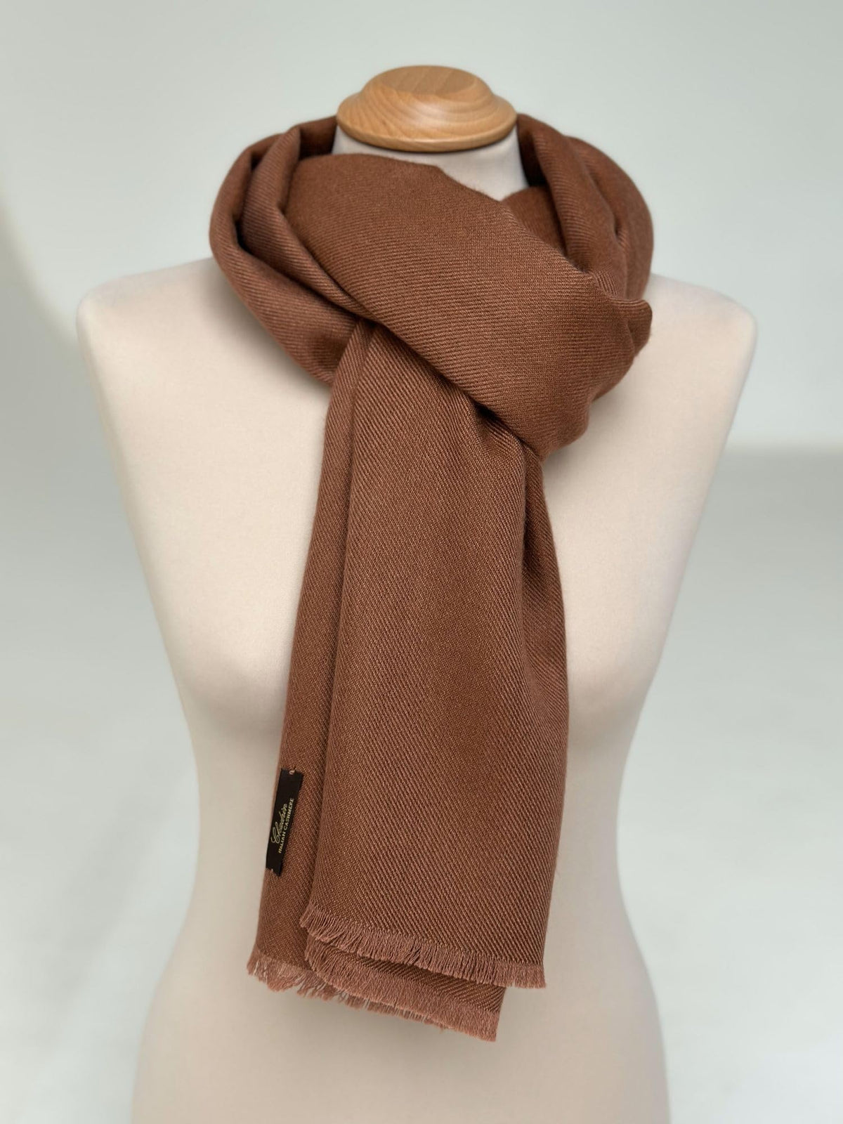Italian Broad 70% Cashmere and 30% Silk Scarf Shawl Wrap Stole of Premium Quality Super Soft Made in Italy for Woman
