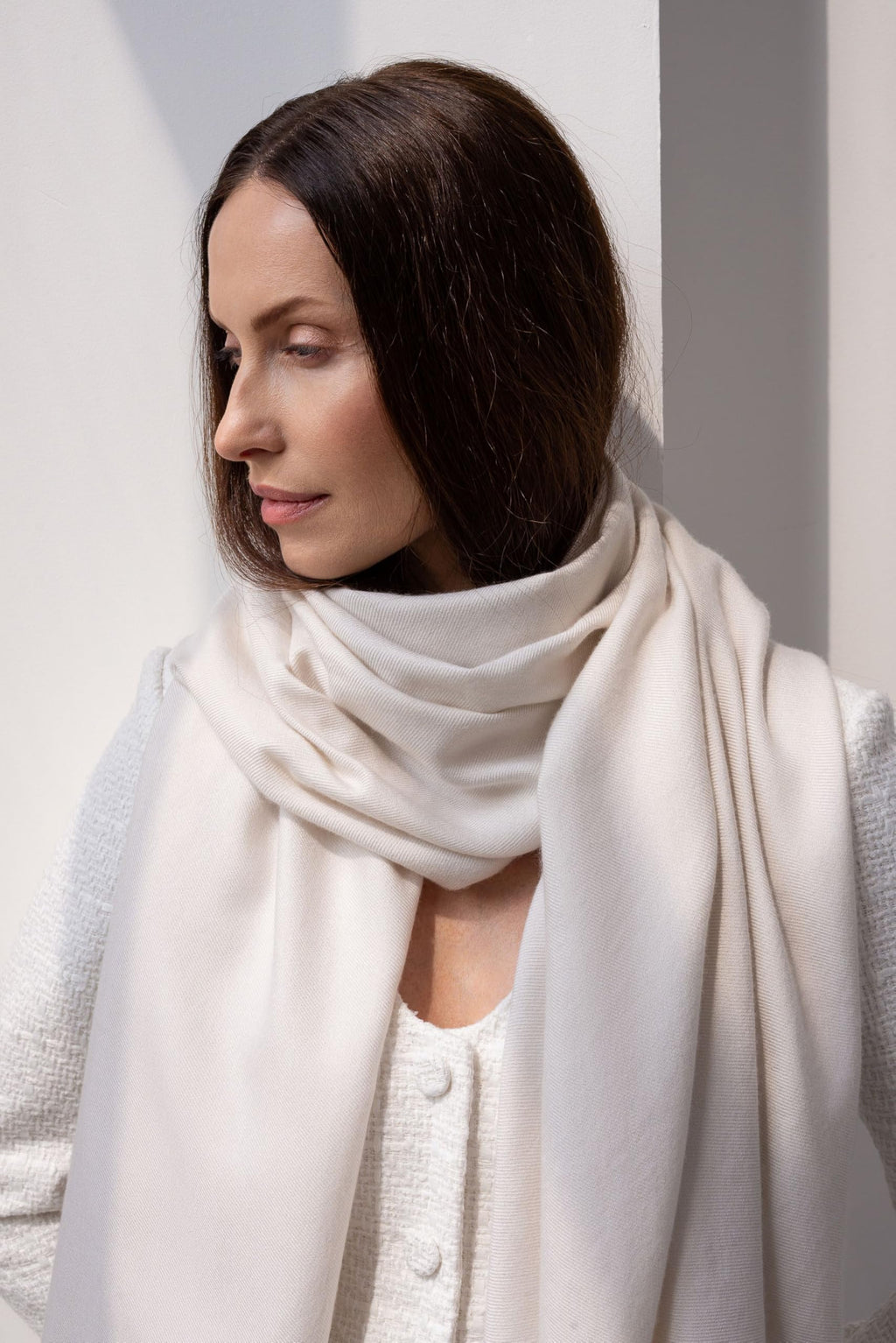 Italian Broad 70% Cashmere and 30% Silk Scarf Shawl Wrap Stole of Premium Quality Super Soft Made in Italy for Woman
